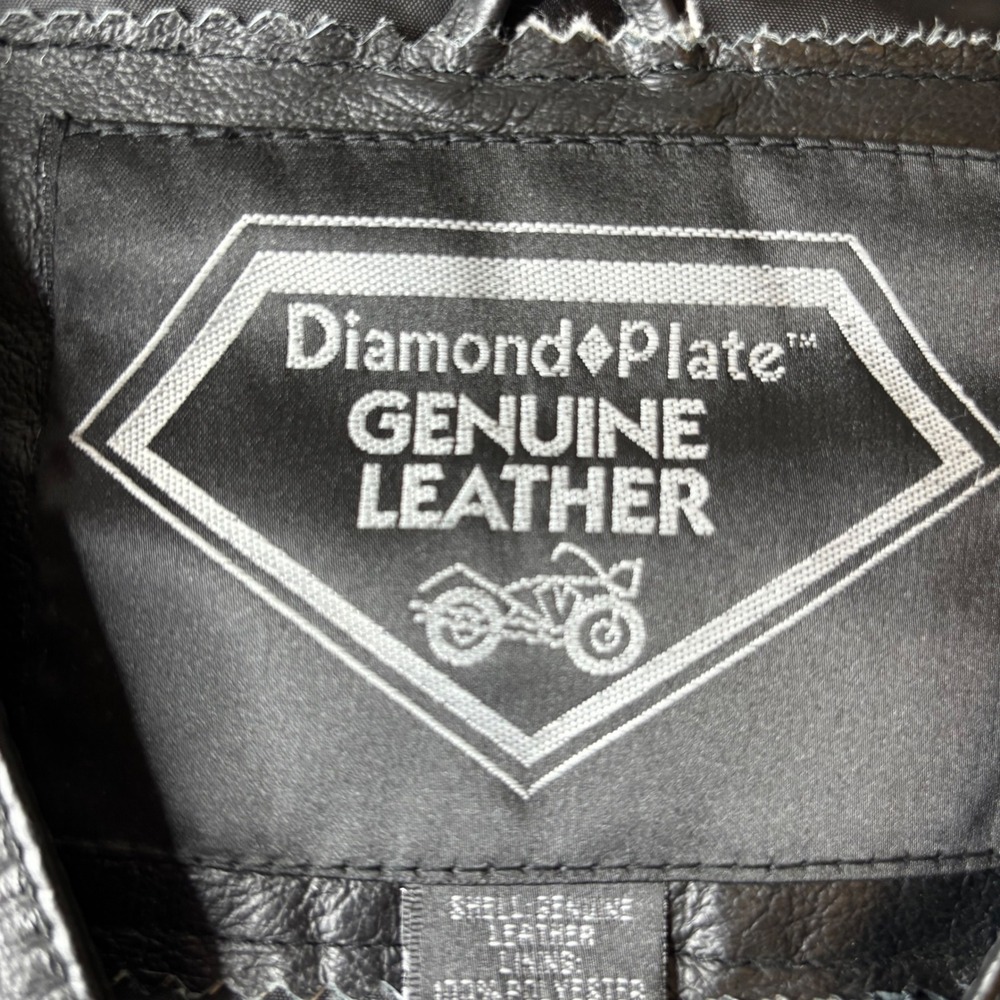 Diamond Plate Leather Fringe Vest Biker Western Festival Lacing XL Concho - Picture 9 of 12